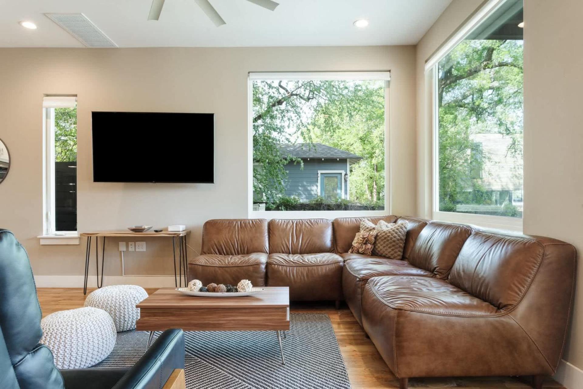 Newly Built Poolside Home W Balcony Bbq Austin Exteriér fotografie